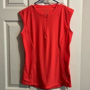 Athleta Pacifica UPF fitted top